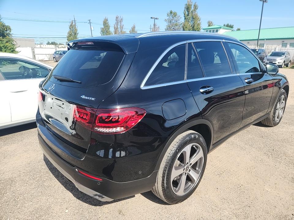 2022 Mercedes-Benz GLC GLC 300 AWD