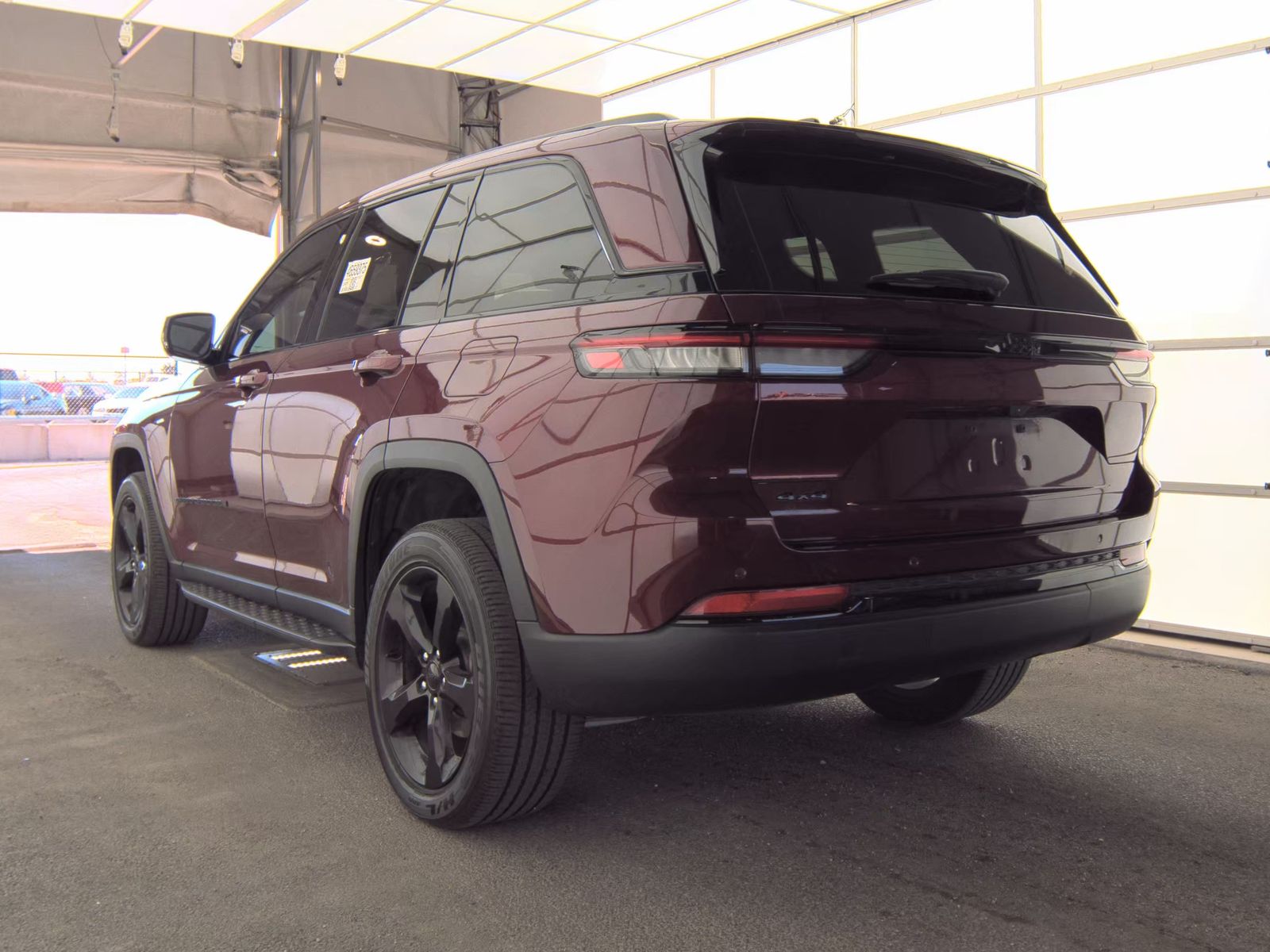 2024 Jeep Grand Cherokee Altitude AWD