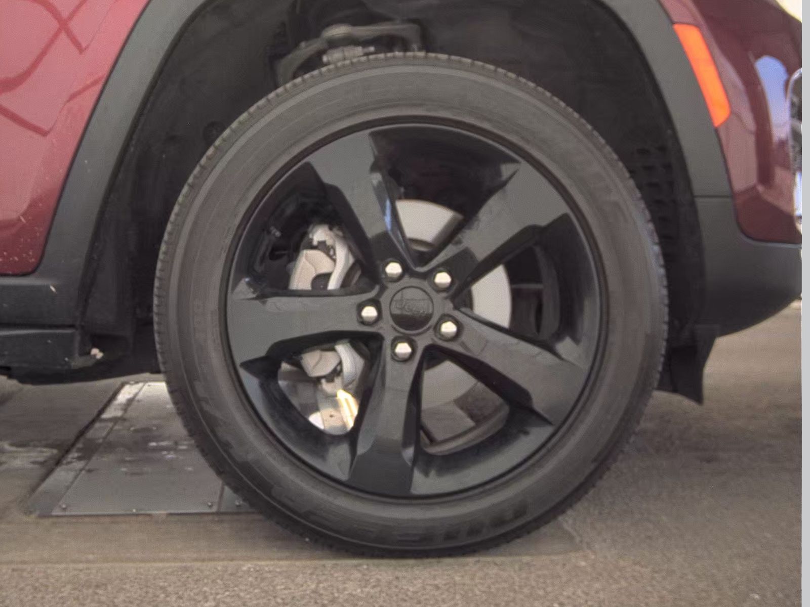 2024 Jeep Grand Cherokee Altitude AWD