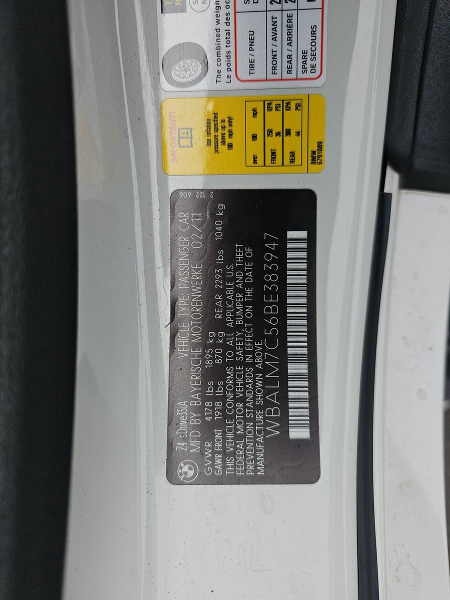 2011 BMW Z4 sDrive35i RWD