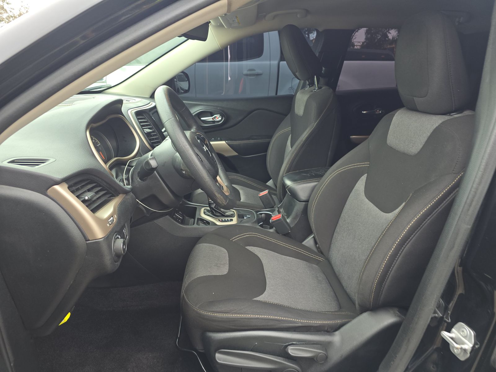 2018 Jeep Cherokee Latitude FWD