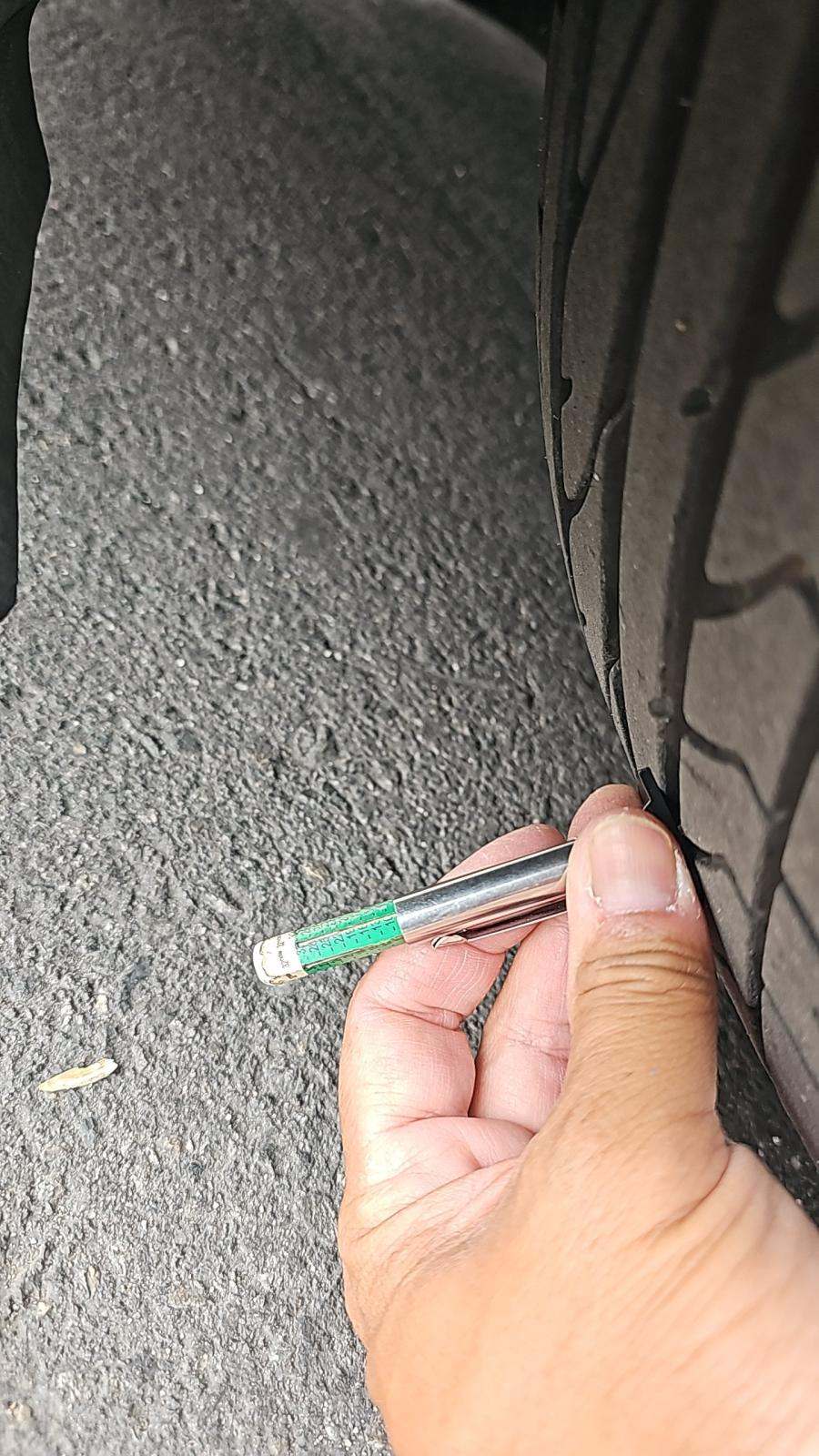 2011 BMW Z4 sDrive35i RWD