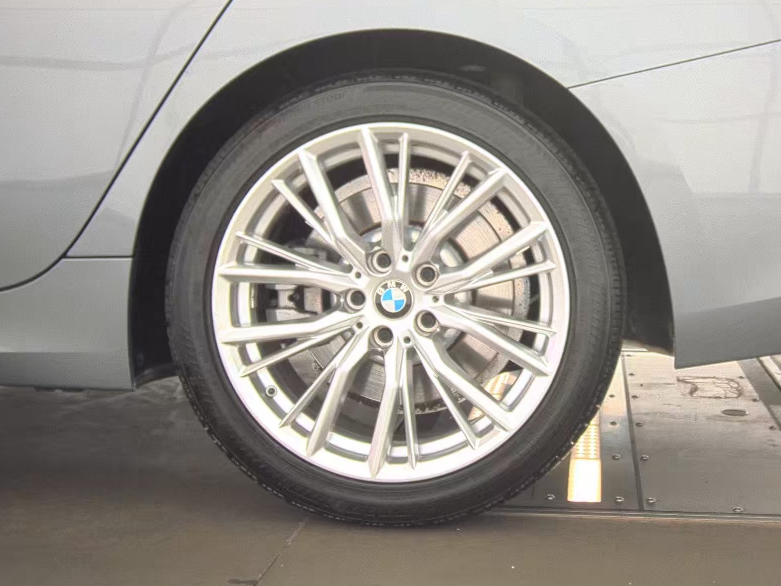 2023 BMW 3 Series 330i xDrive AWD