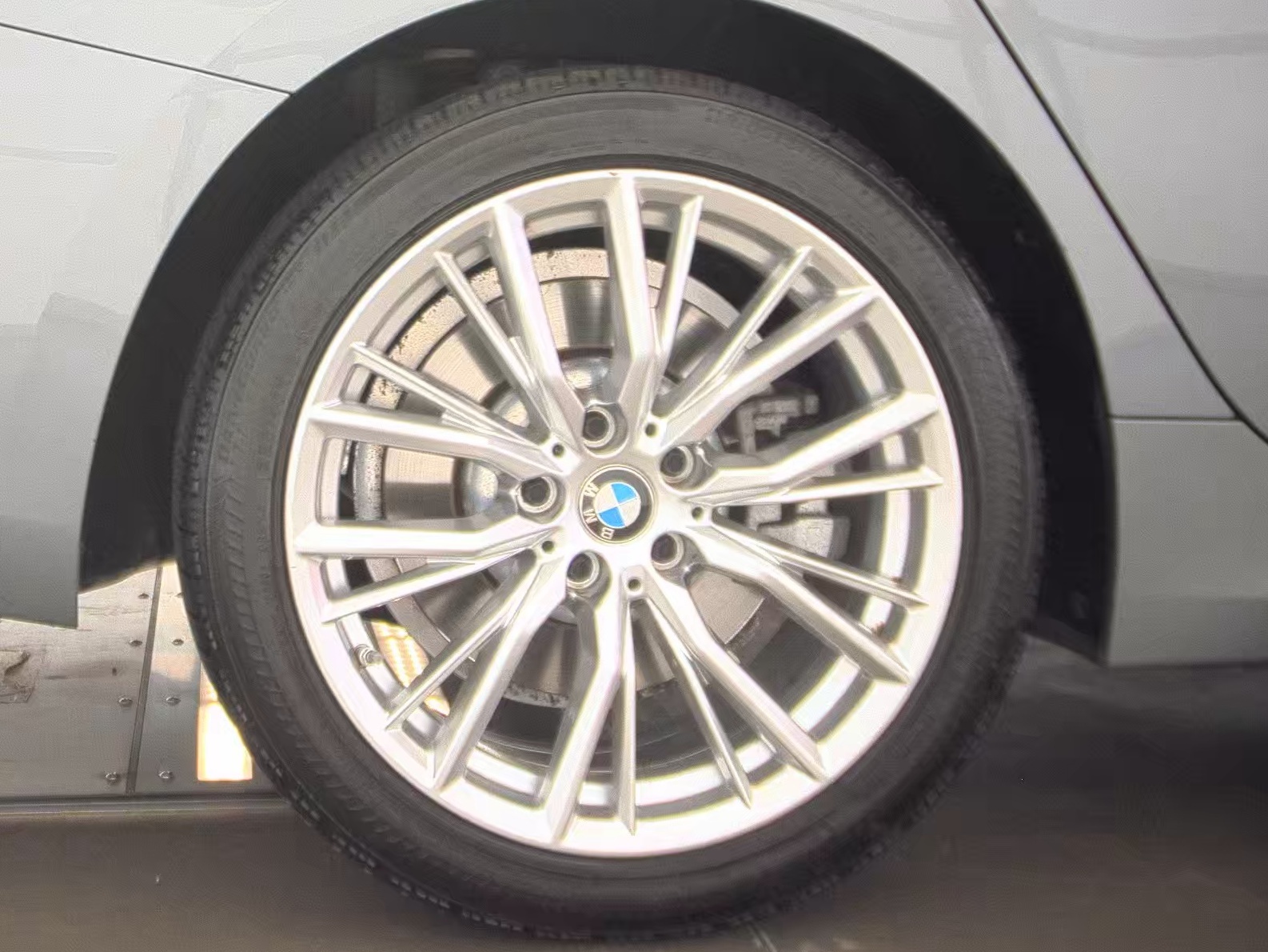 2023 BMW 3 Series 330i xDrive AWD