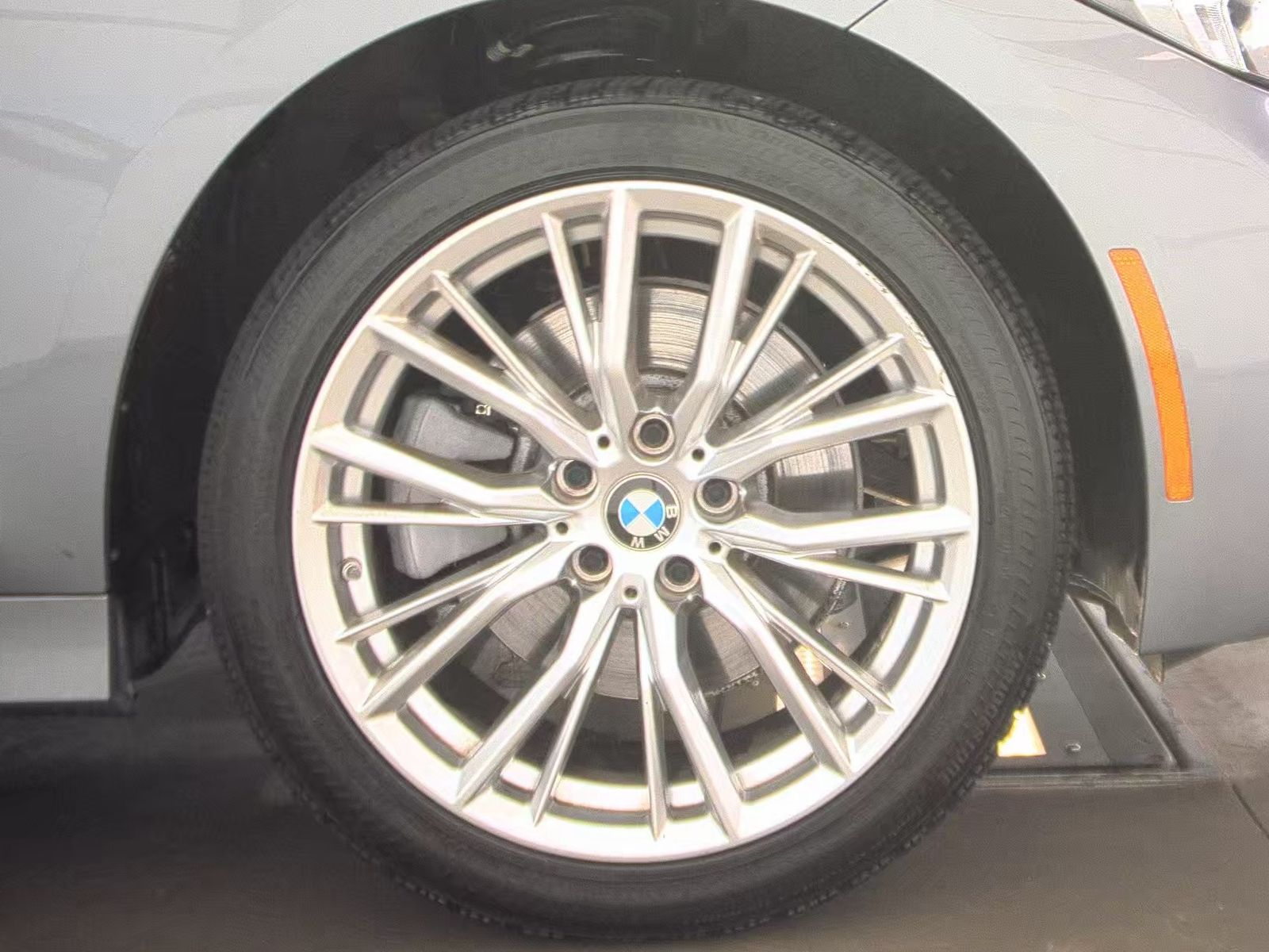 2023 BMW 3 Series 330i xDrive AWD