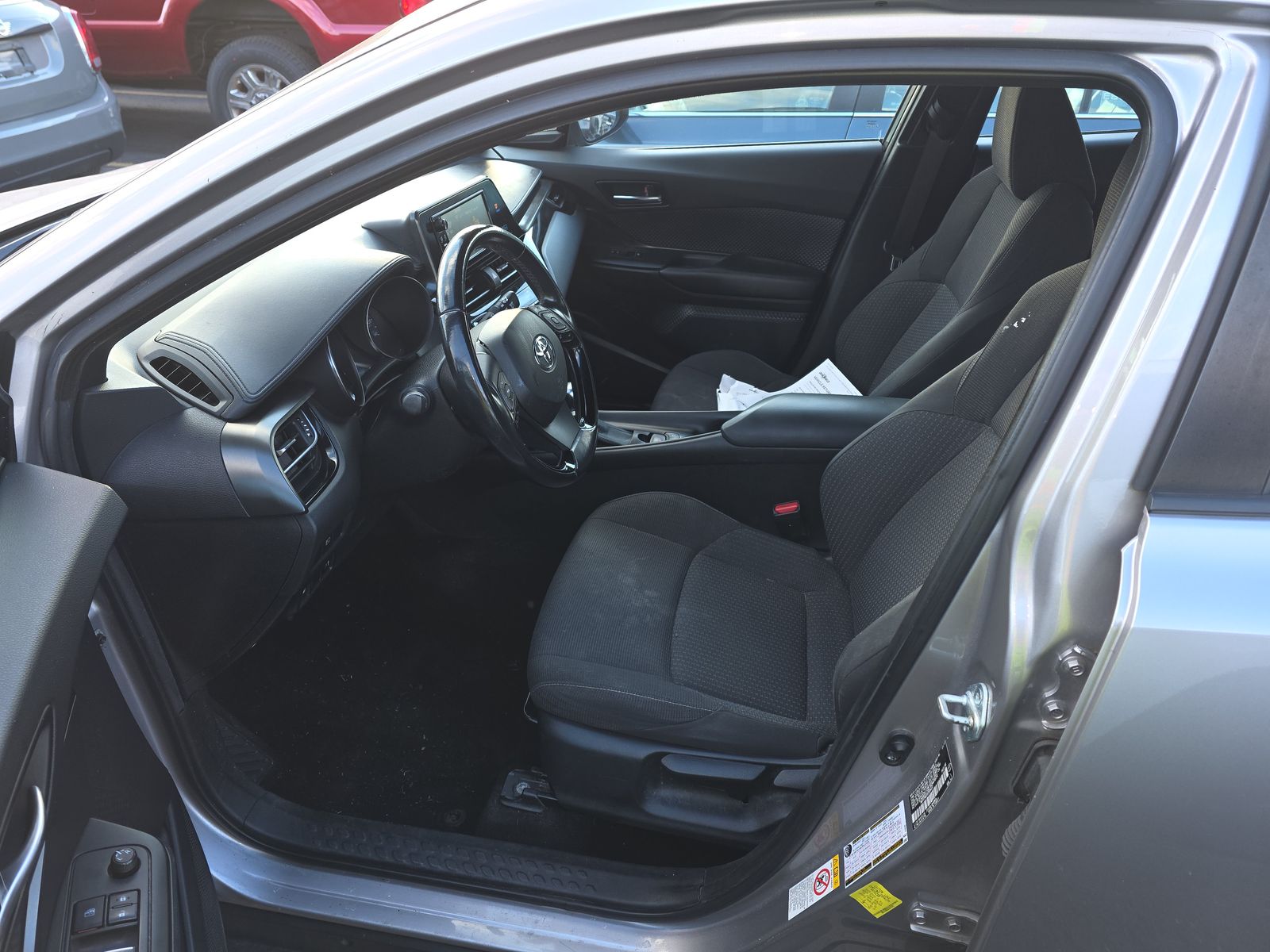 2018 Toyota C-HR XLE FWD