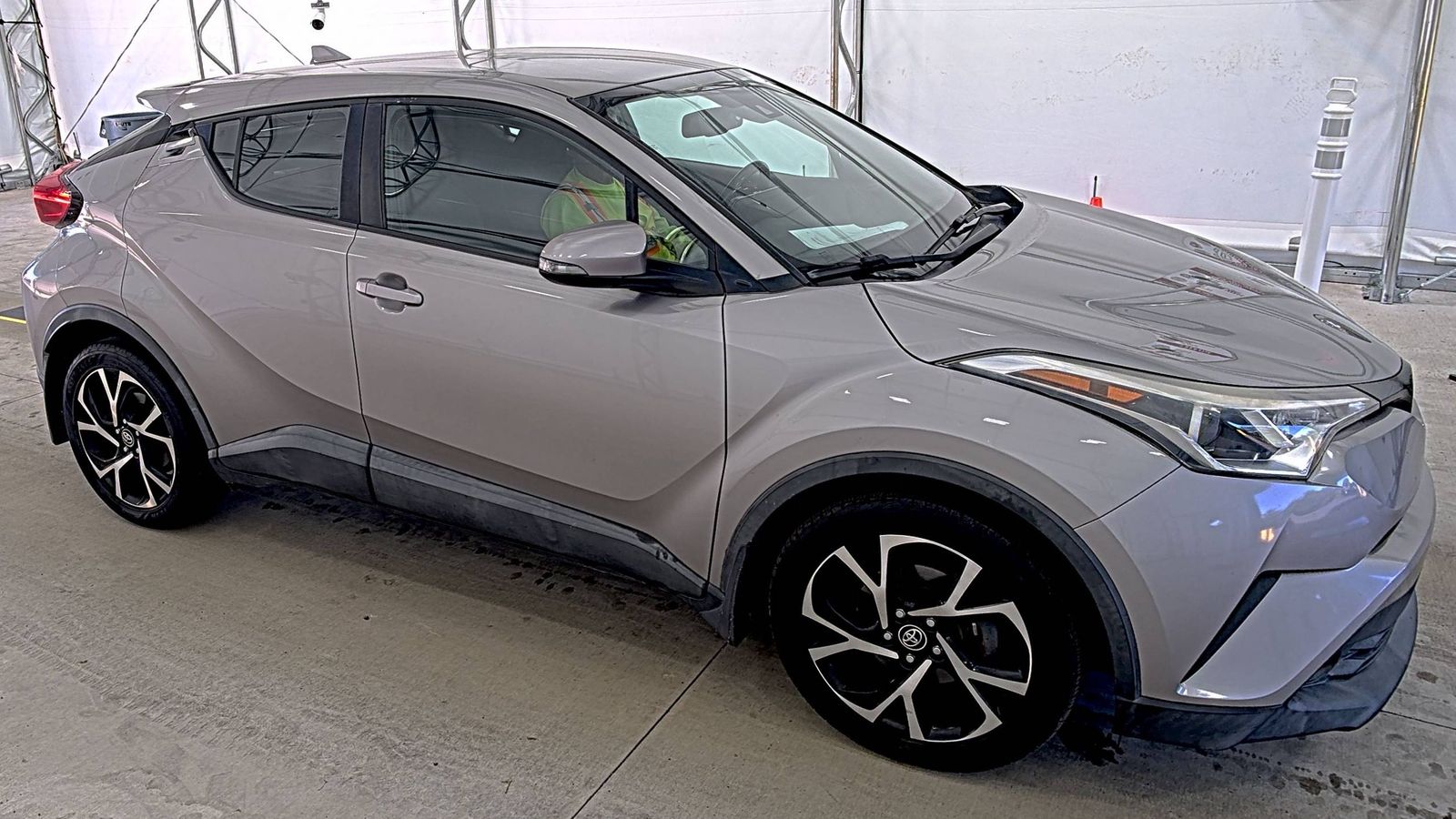 2018 Toyota C-HR XLE FWD