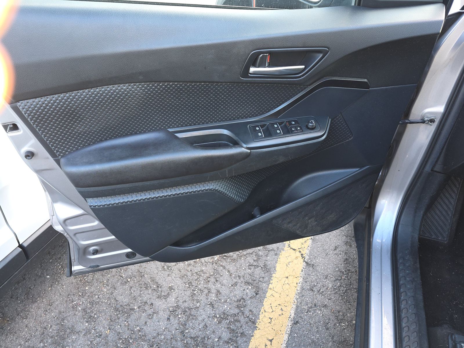 2018 Toyota C-HR XLE FWD