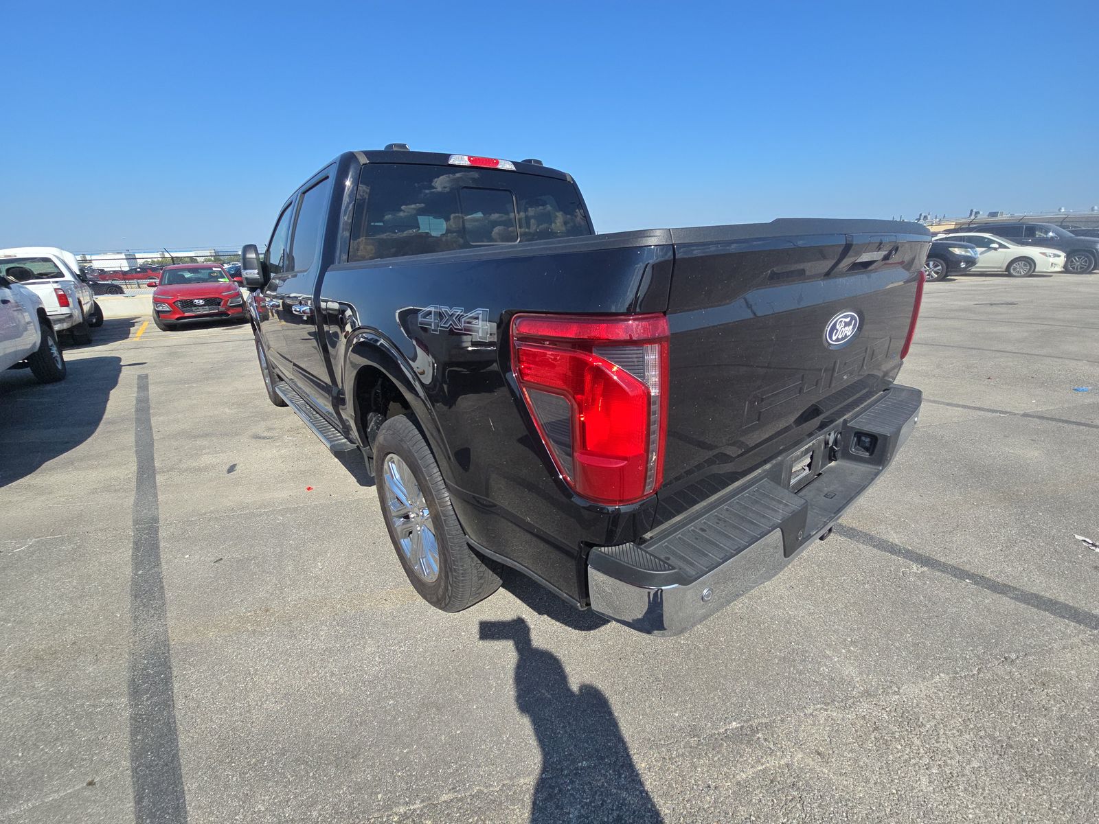 2024 Ford F-150 XLT AWD