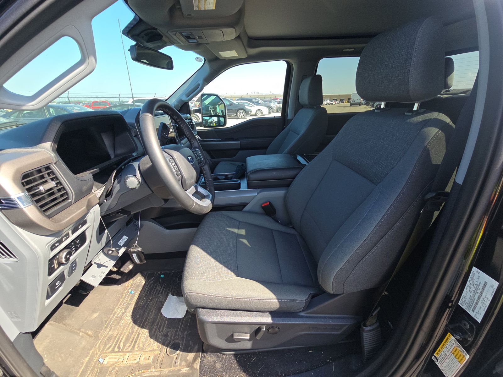 2024 Ford F-150 XLT AWD