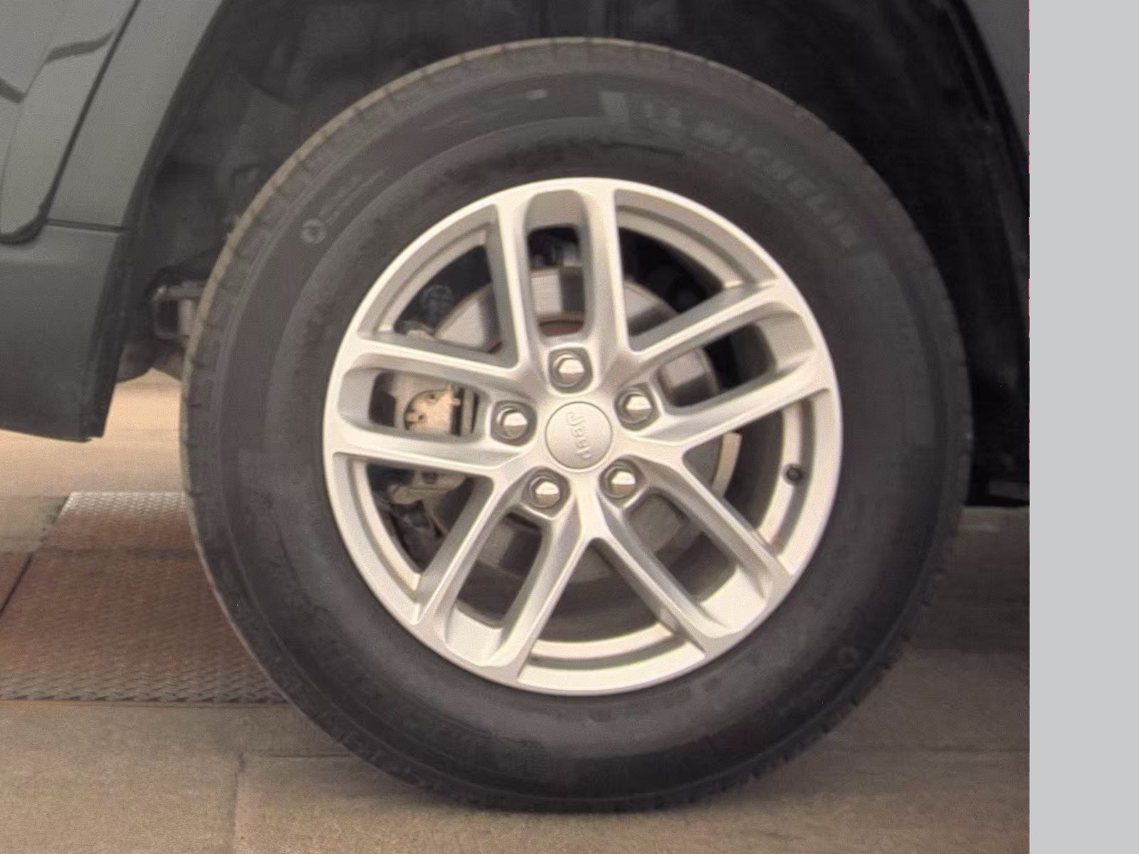 2024 Jeep Grand Cherokee Laredo X AWD