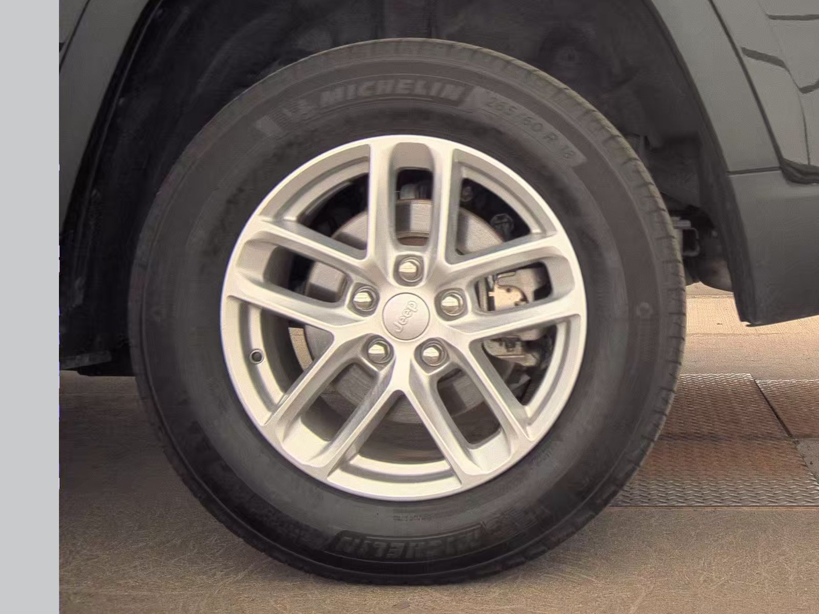 2024 Jeep Grand Cherokee Laredo X AWD