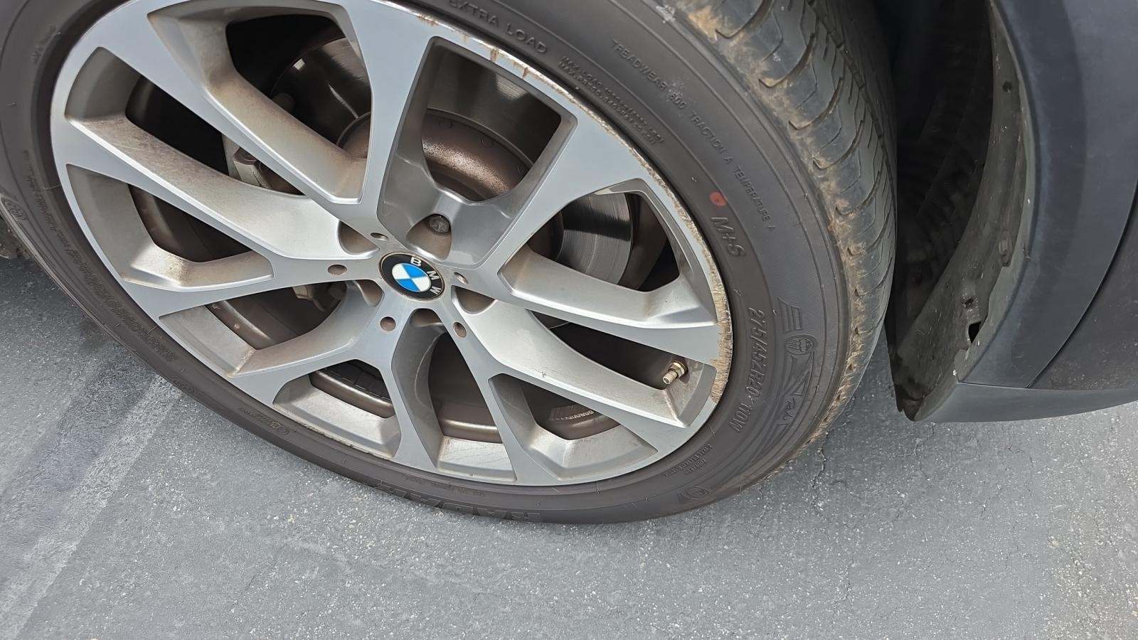 2023 BMW X5 xDrive40i AWD