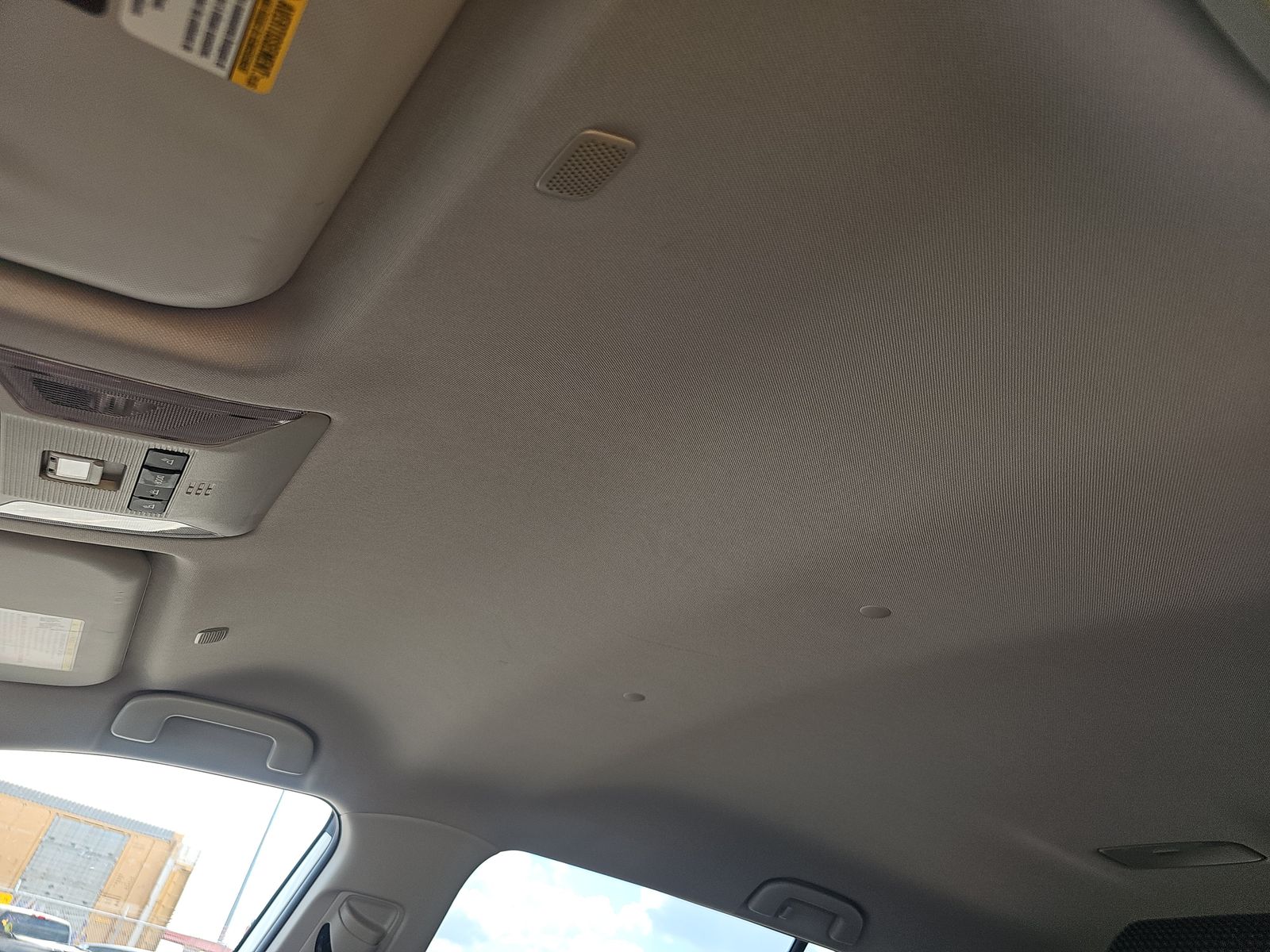 2025 Toyota RAV4 LE FWD