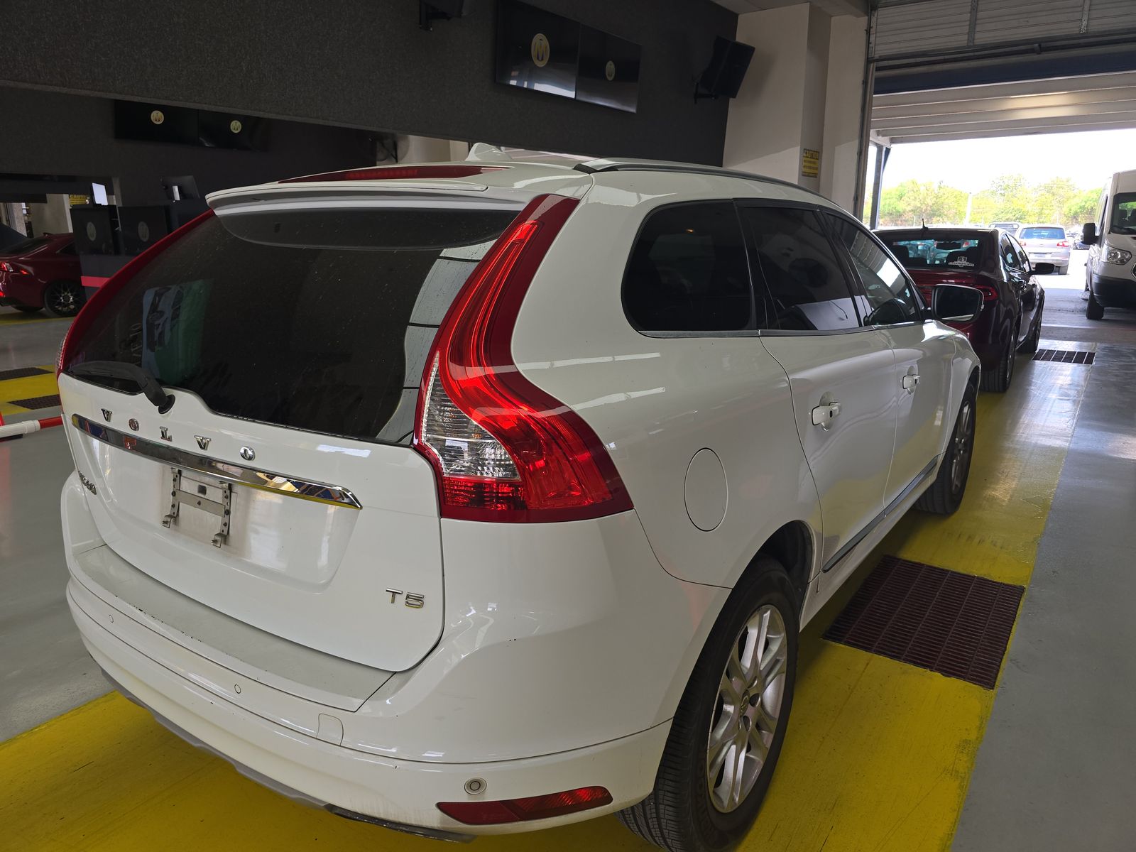 2016 Volvo XC60 T5 Premier FWD