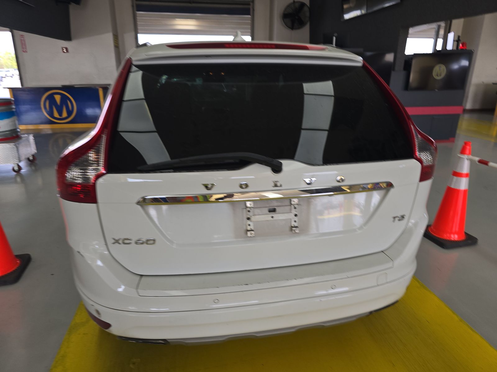 2016 Volvo XC60 T5 Premier FWD