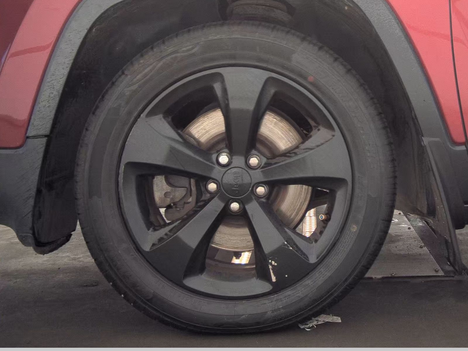 2017 Jeep Cherokee Sport FWD