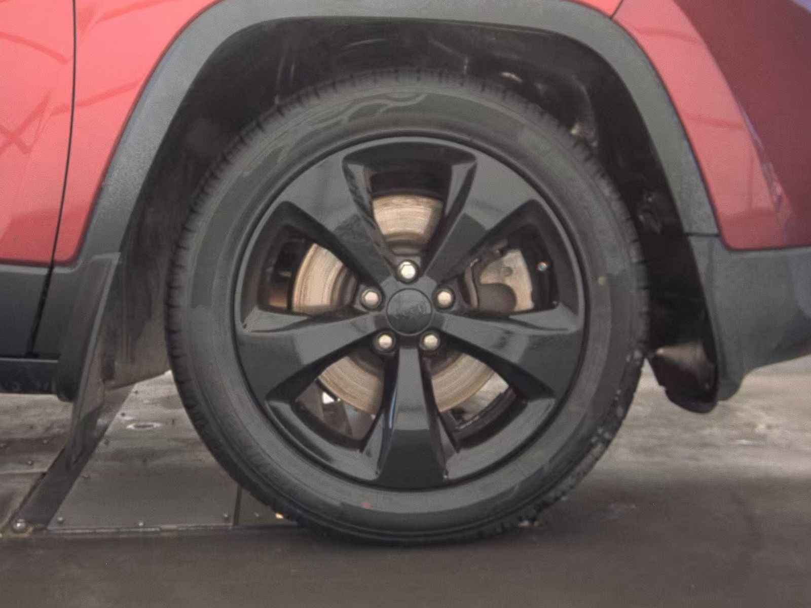 2017 Jeep Cherokee Sport FWD