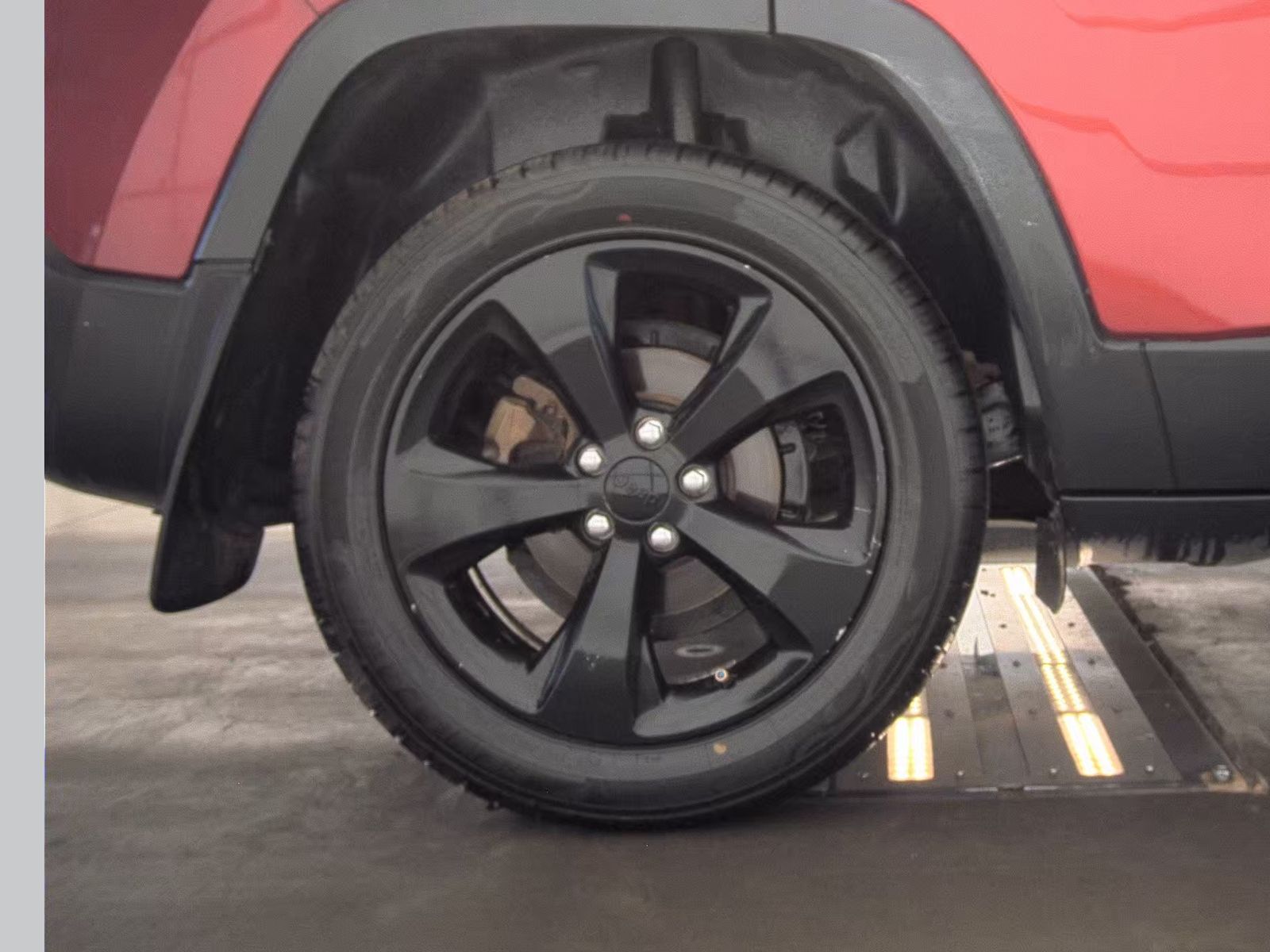 2017 Jeep Cherokee Sport FWD