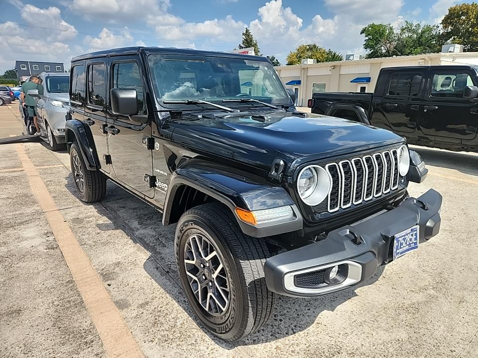 2024 Jeep Wrangler Sahara AWD