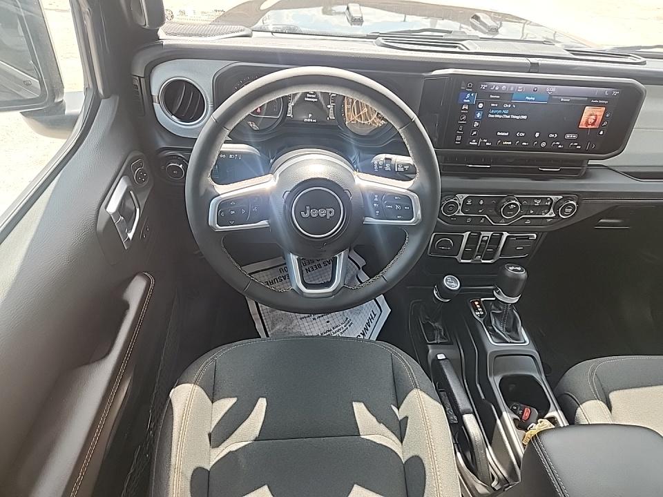2024 Jeep Wrangler Sahara AWD