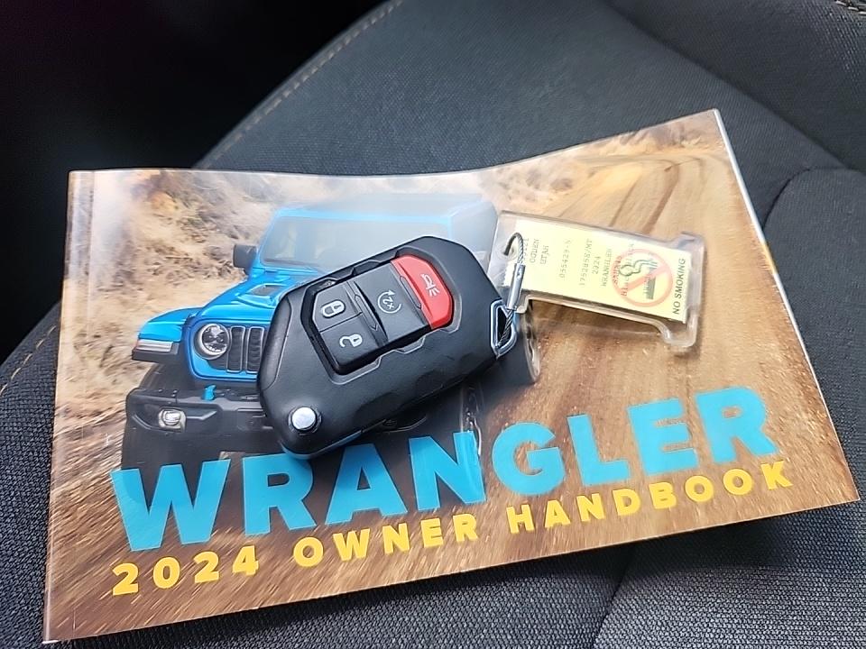 2024 Jeep Wrangler Sahara AWD