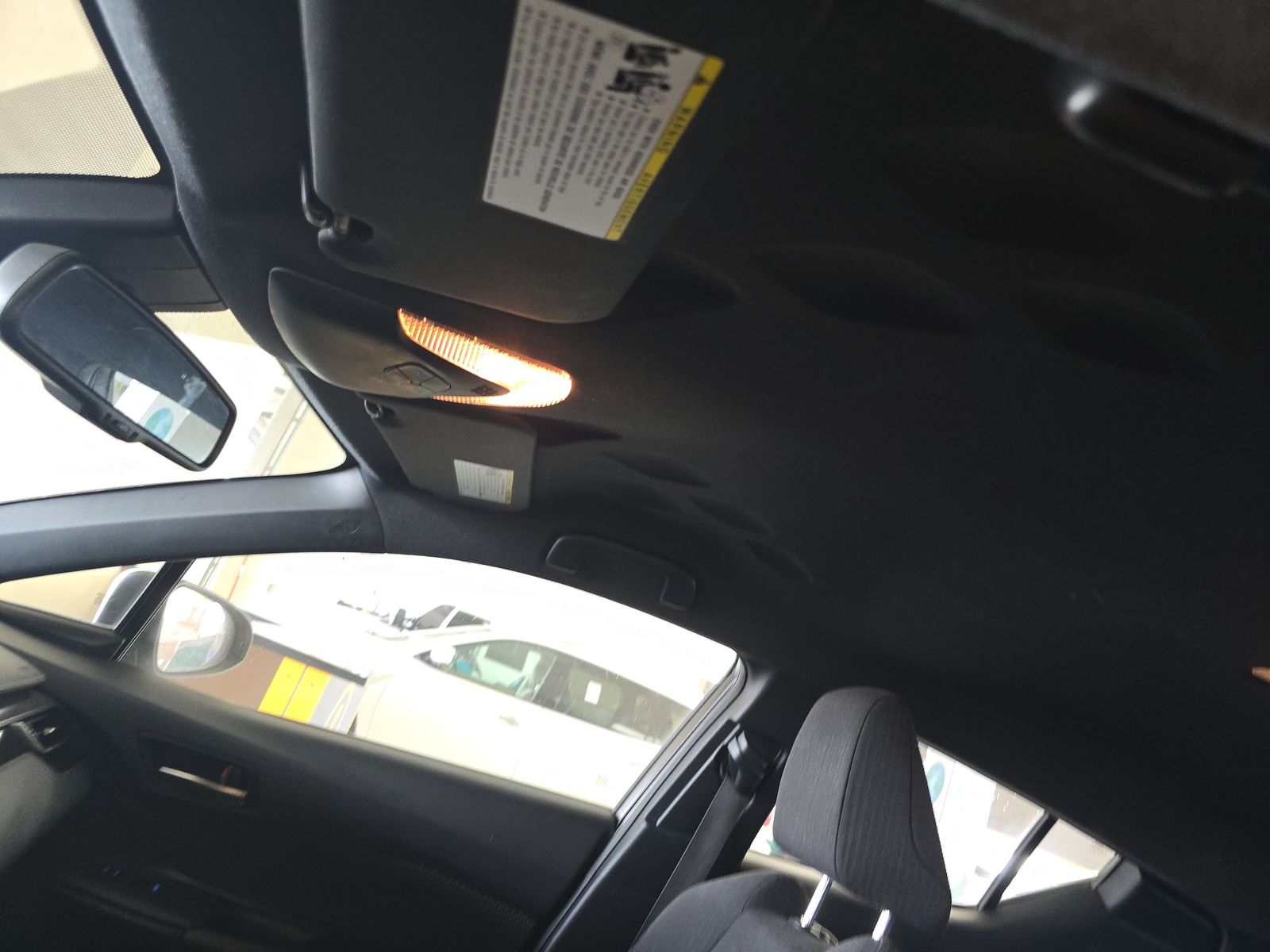 2018 Toyota C-HR XLE Premium FWD