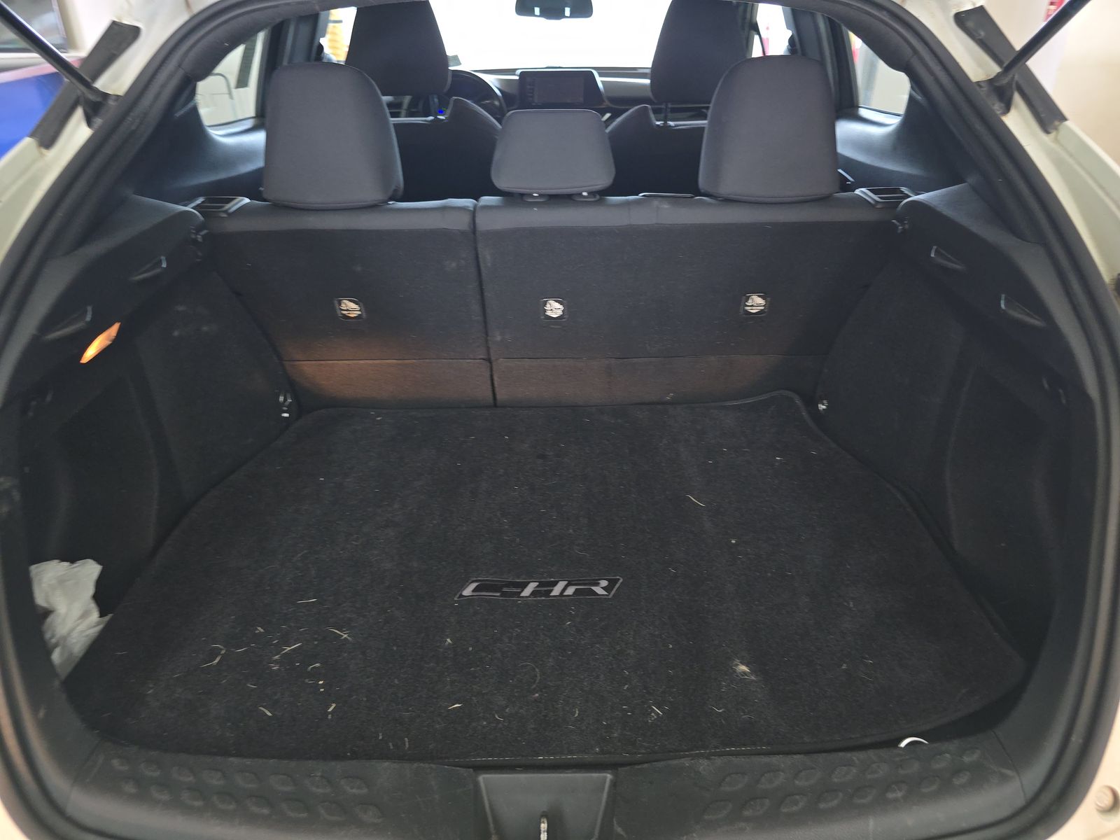 2018 Toyota C-HR XLE Premium FWD