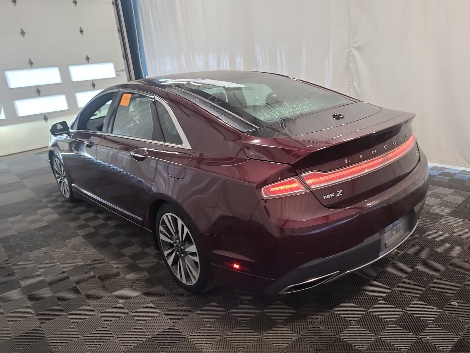 2017 Lincoln MKZ Hybrid Reserve FWD