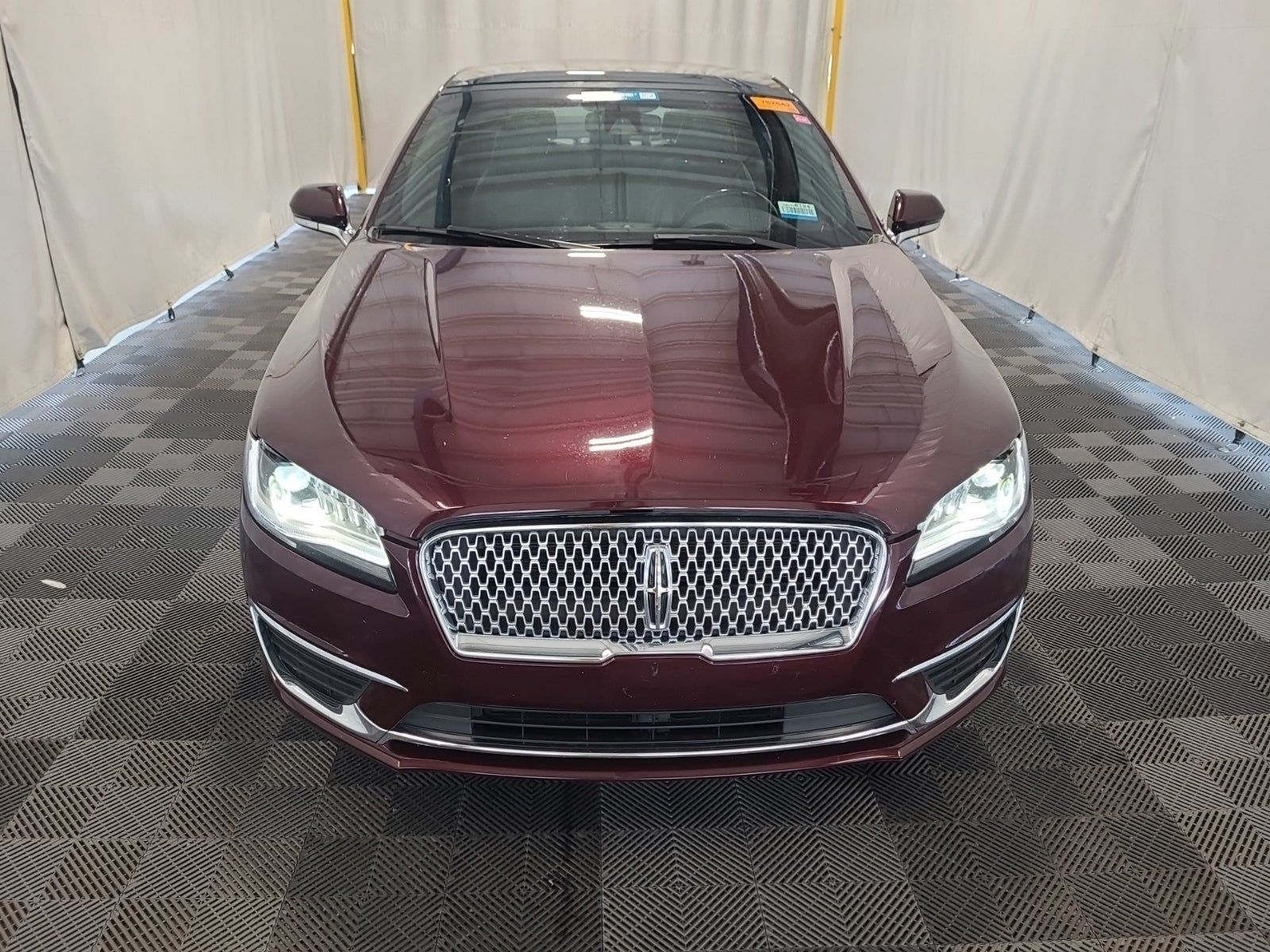 2017 Lincoln MKZ Hybrid Reserve FWD