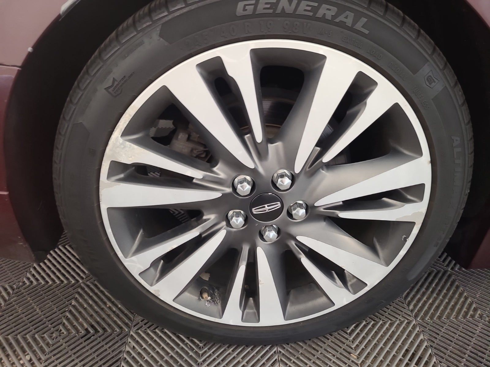 2017 Lincoln MKZ Hybrid Reserve FWD