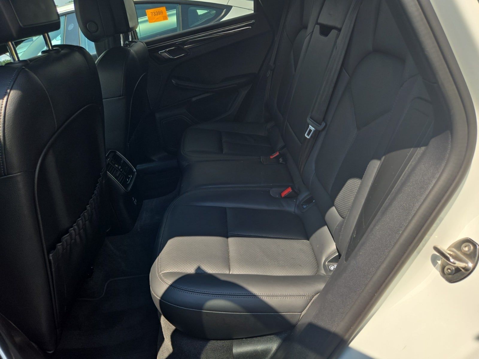 2020 Porsche Macan Base AWD