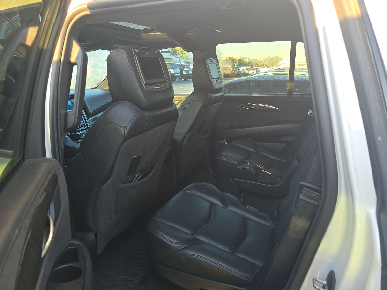 2019 Cadillac Escalade Platinum AWD