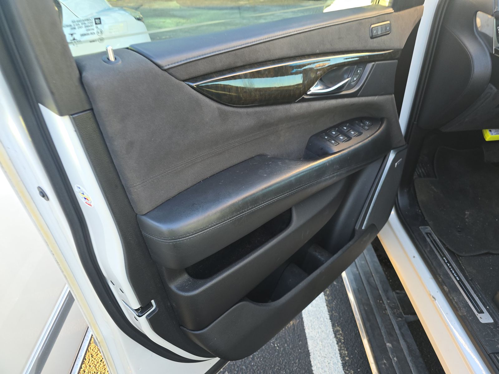 2019 Cadillac Escalade Platinum AWD