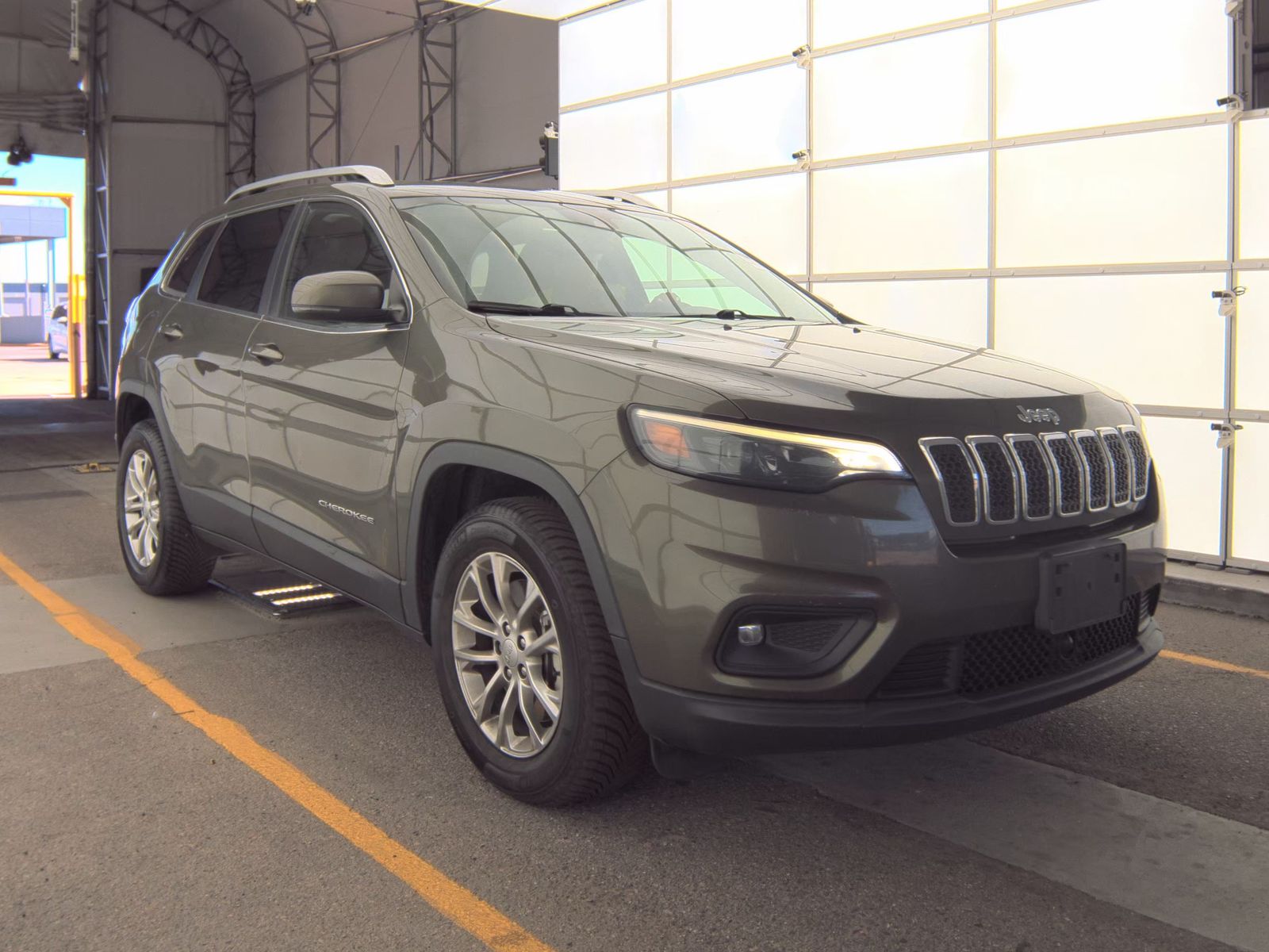 2021 Jeep Cherokee Latitude Lux AWD
