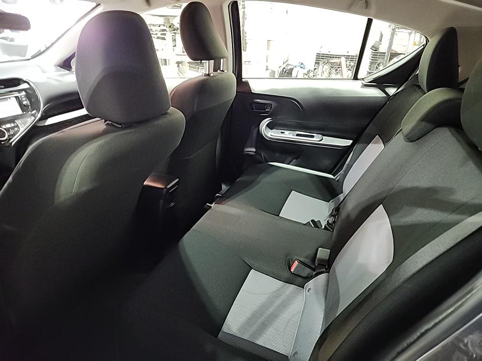 2019 Toyota Prius c L FWD