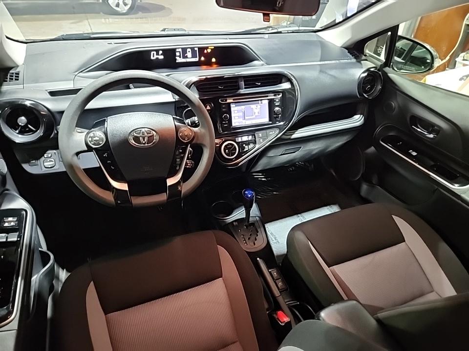 2019 Toyota Prius c L FWD