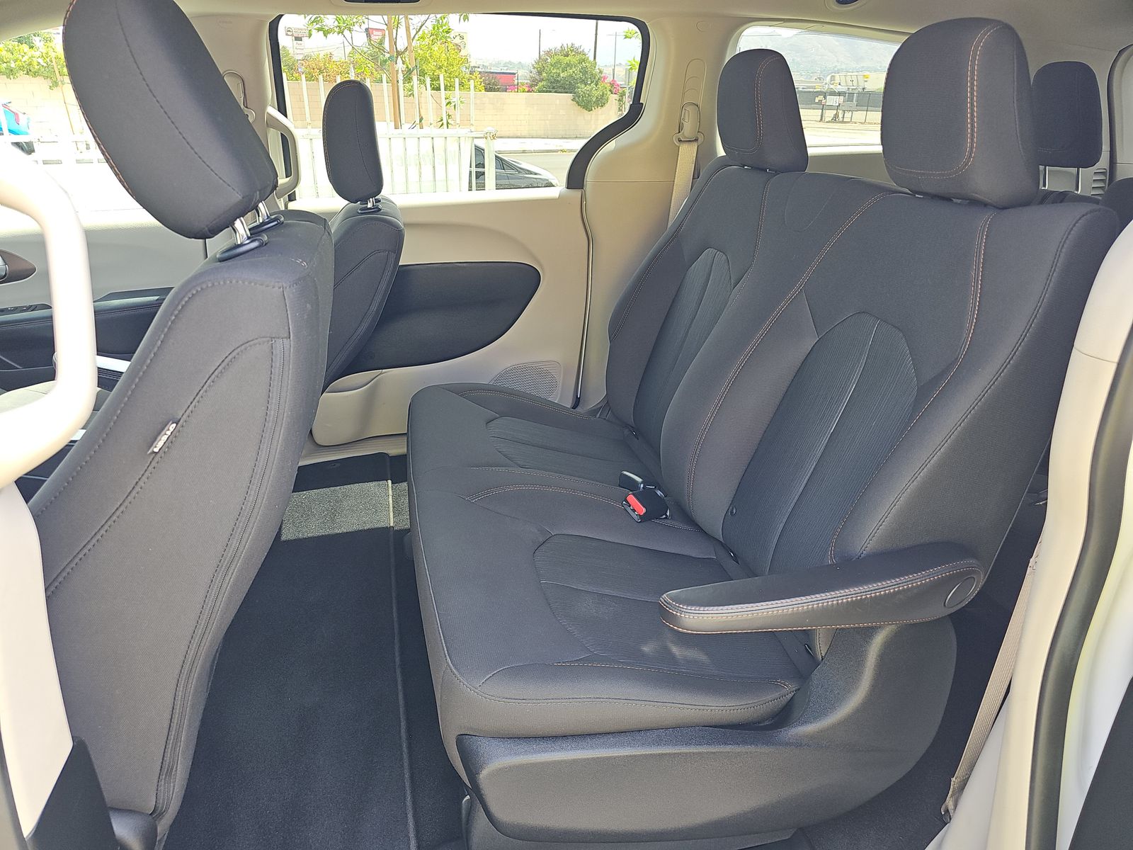 2018 Chrysler Pacifica L FWD