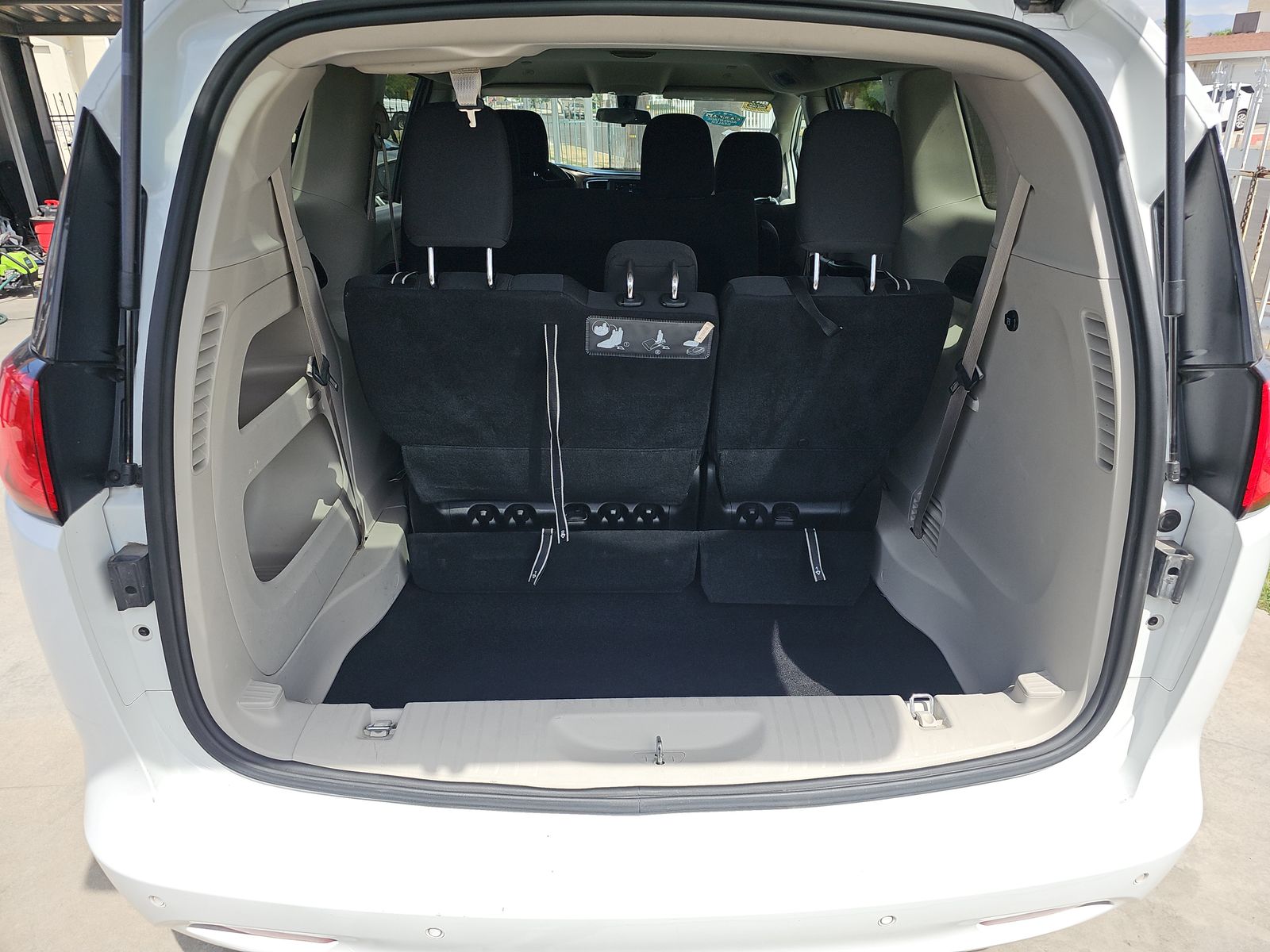 2018 Chrysler Pacifica L FWD