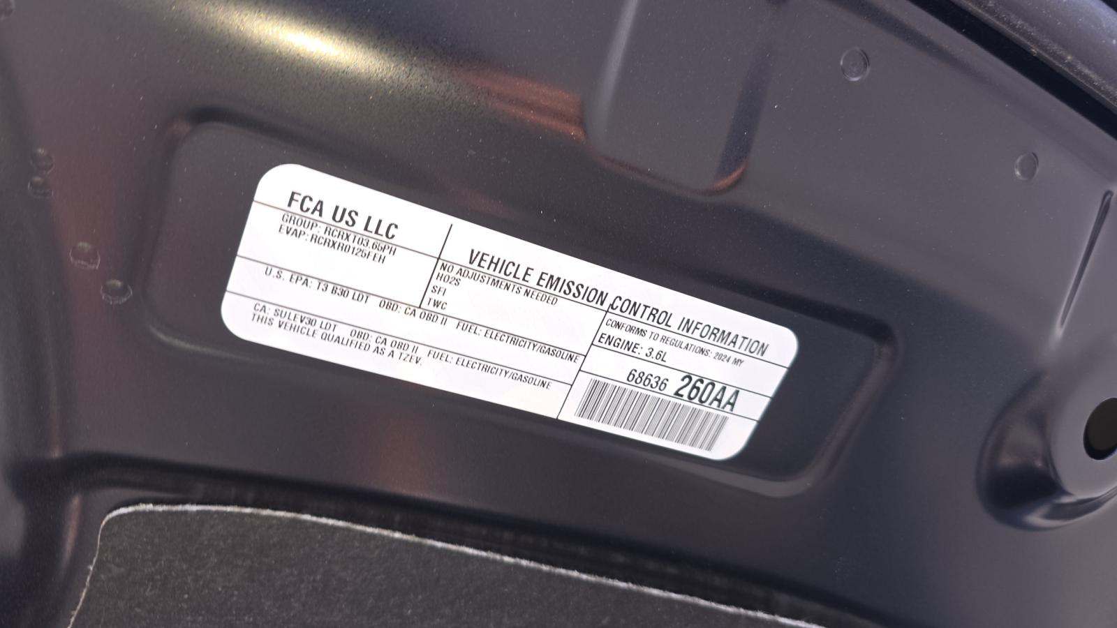 2024 Chrysler Pacifica Hybrid Select FWD