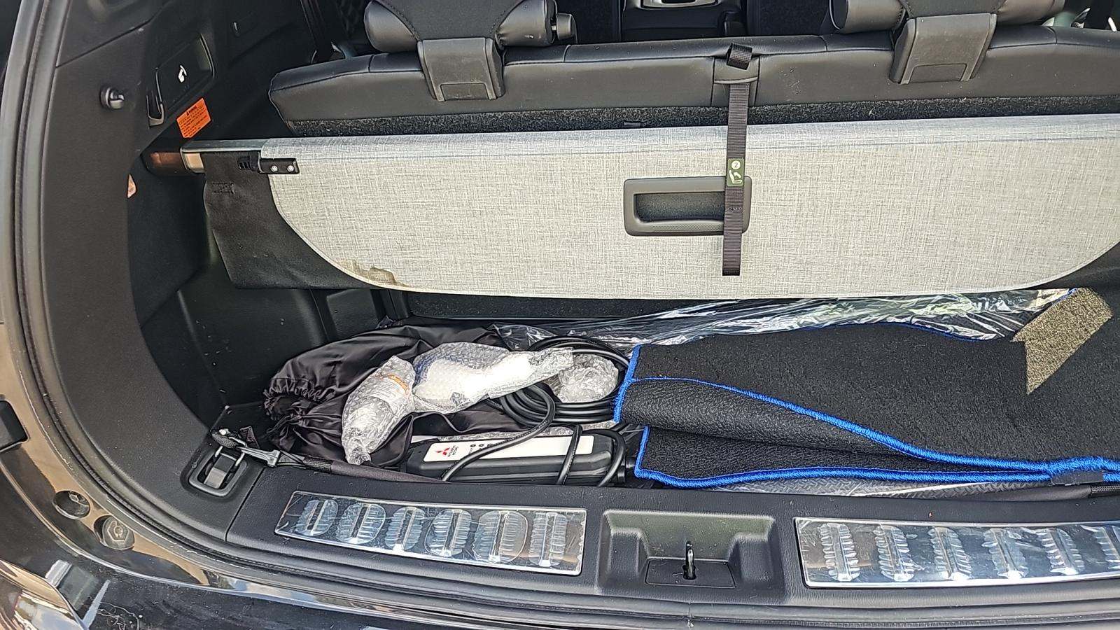 2023 Mitsubishi Outlander PHEV SEL AWD