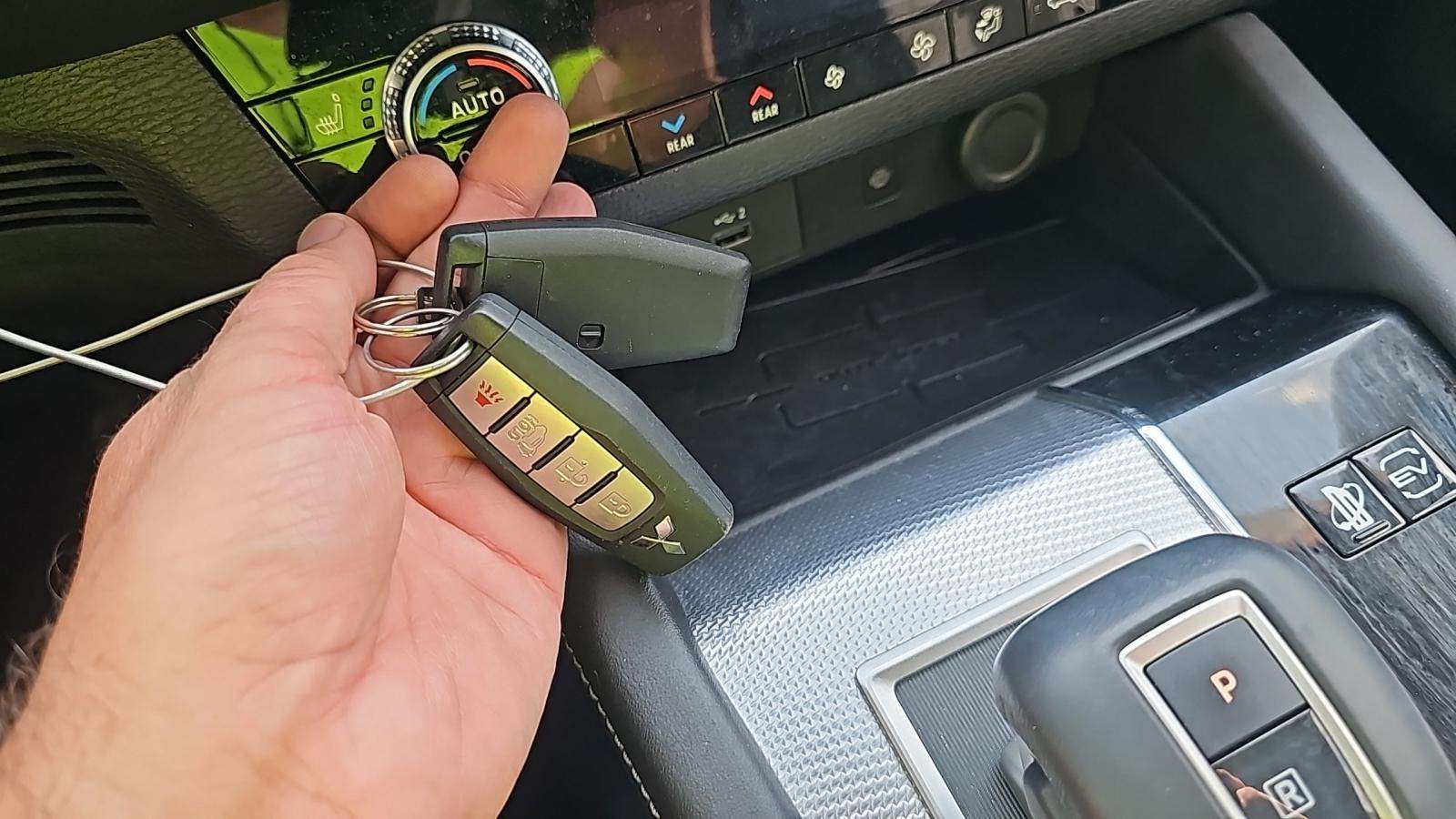 2023 Mitsubishi Outlander PHEV SEL AWD