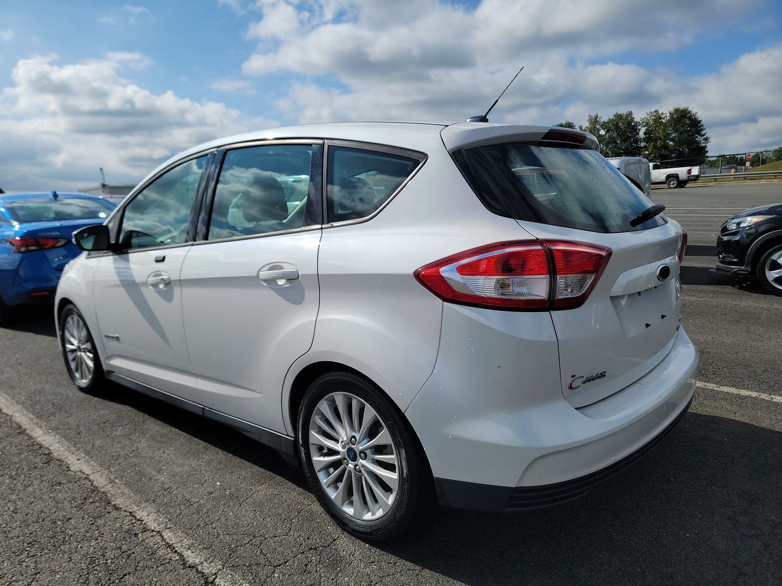 2017 Ford C-MAX Hybrid SE FWD