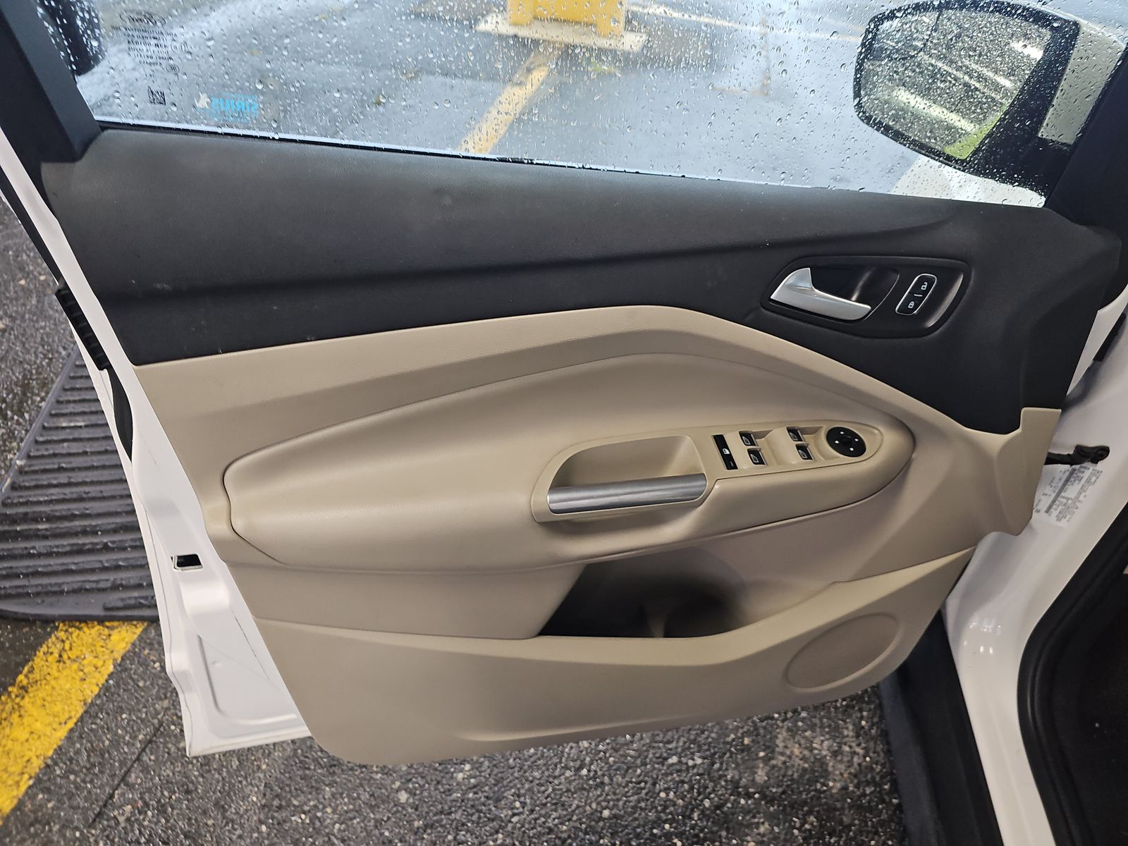 2017 Ford C-MAX Hybrid SE FWD