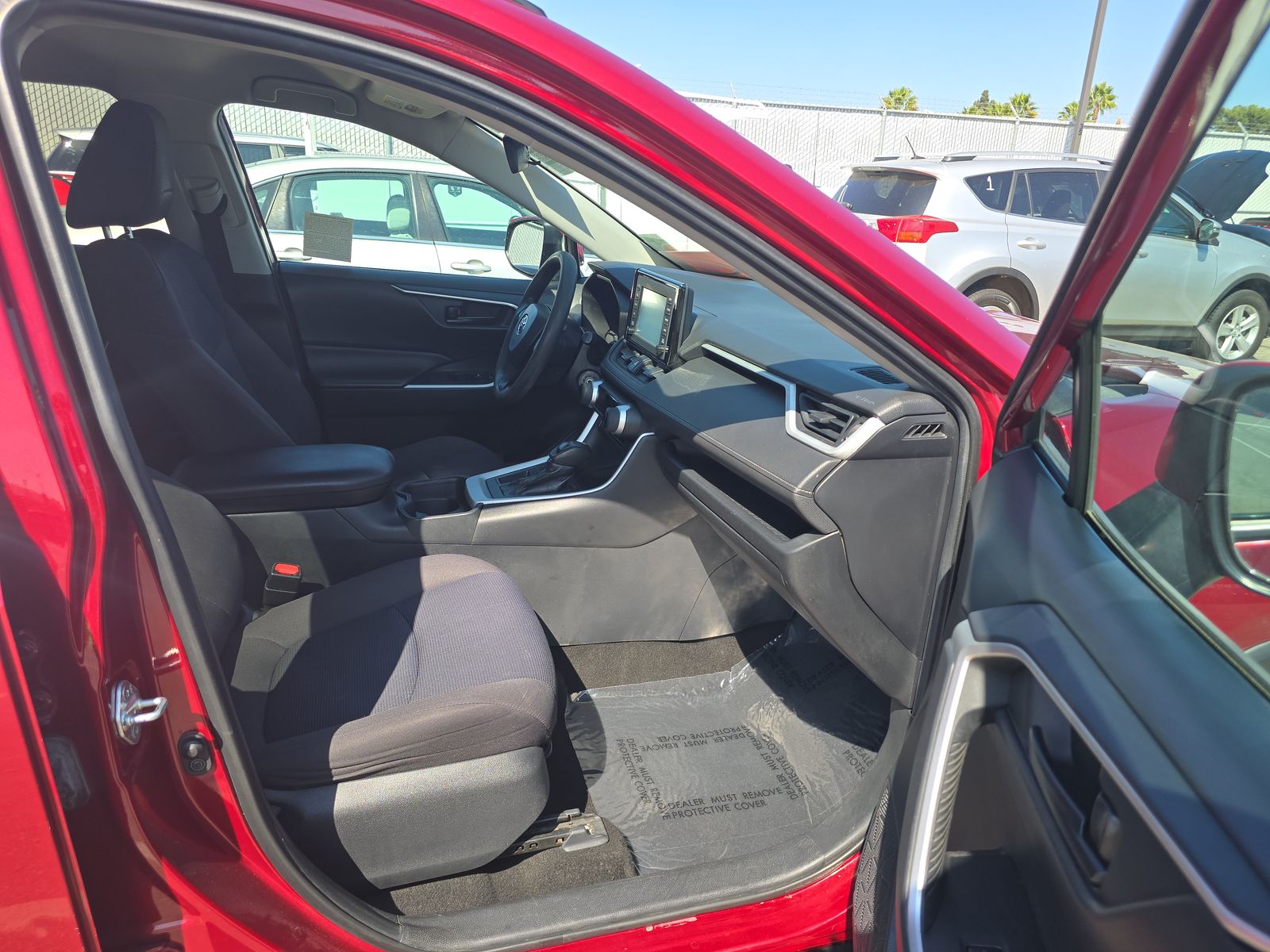 2019 Toyota RAV4 LE FWD