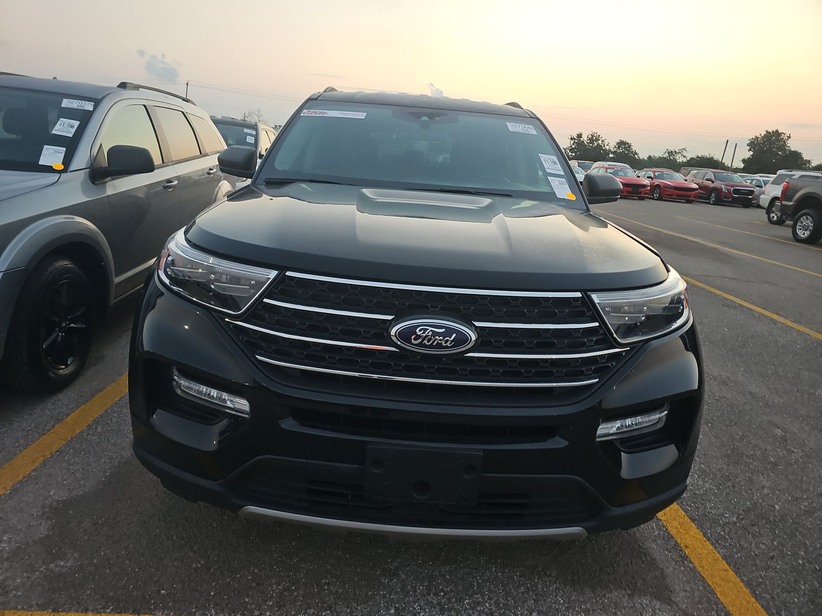 2024 Ford Explorer XLT RWD