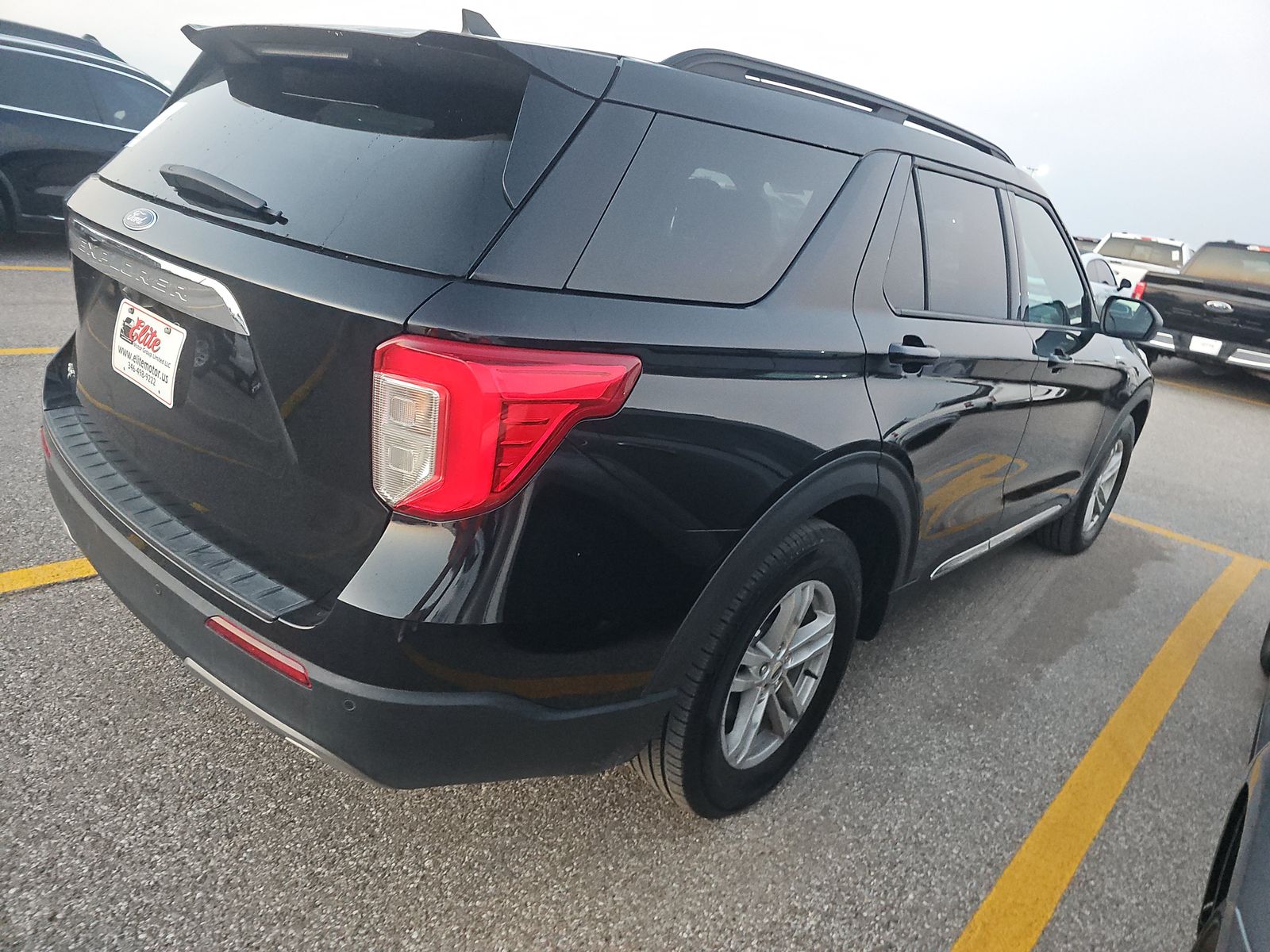 2024 Ford Explorer XLT RWD