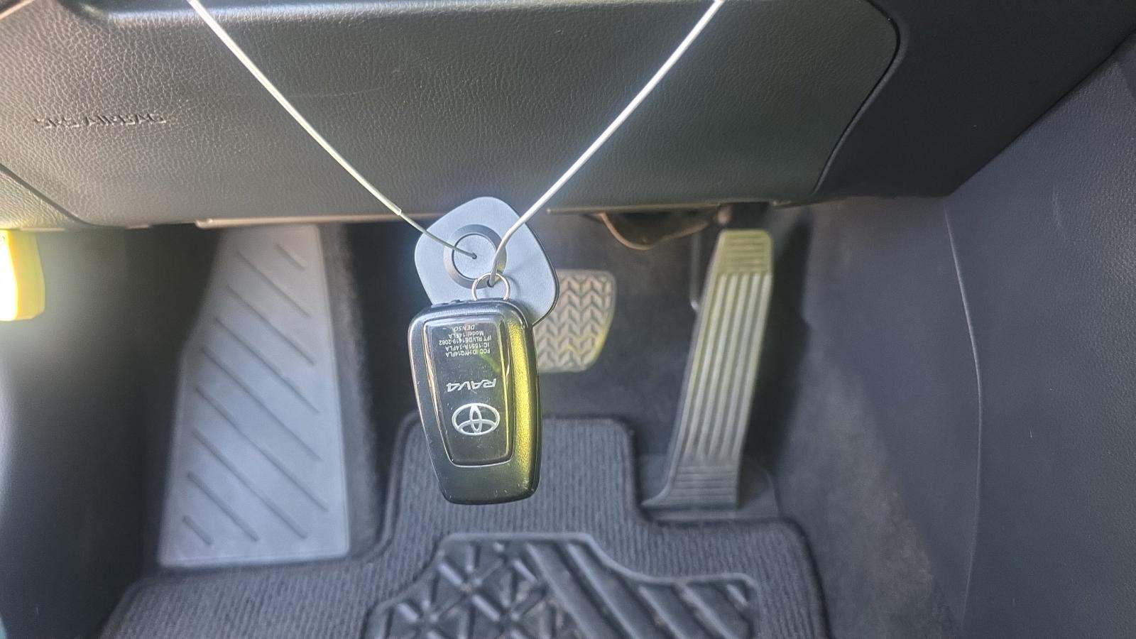 2023 Toyota RAV4 XLE AWD