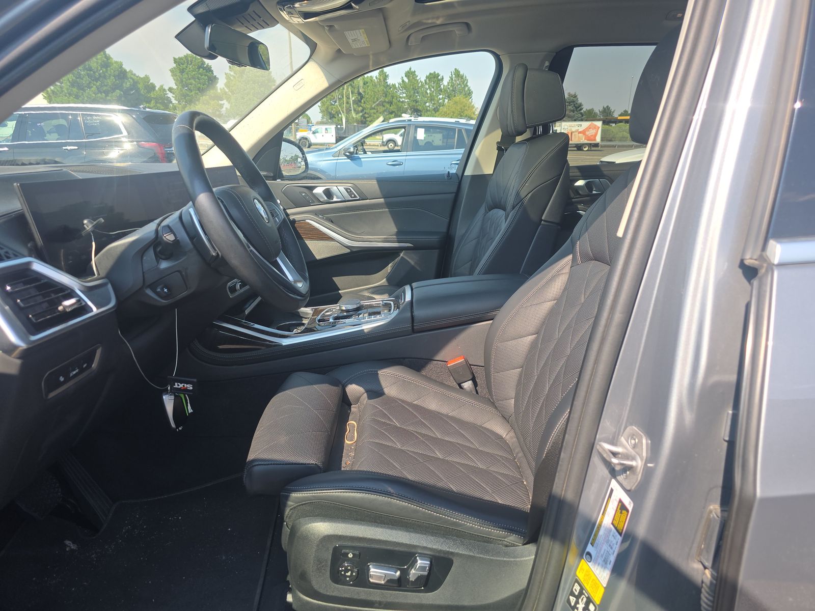 2024 BMW X7 xDrive40i AWD