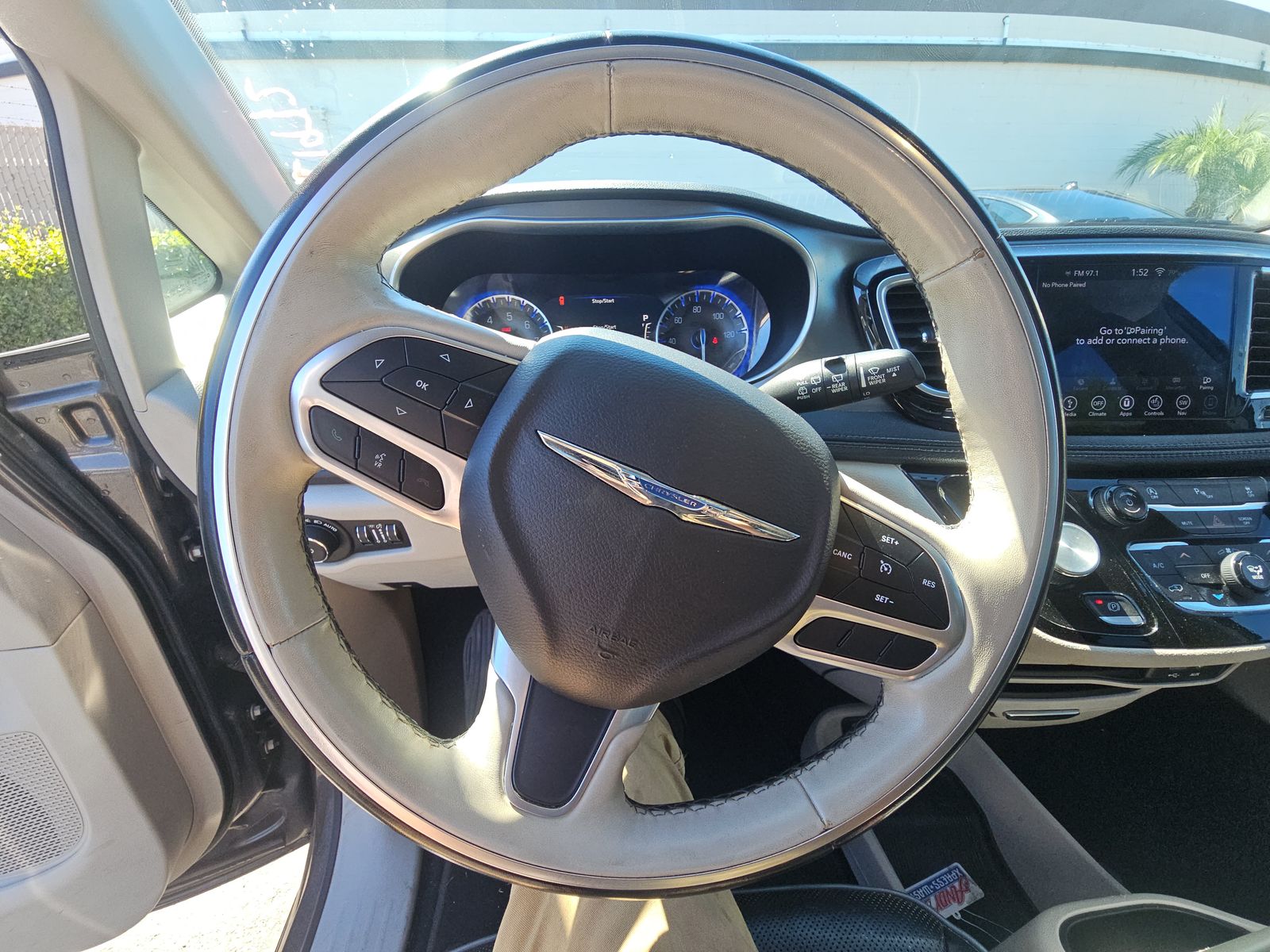 2019 Chrysler Pacifica Limited FWD